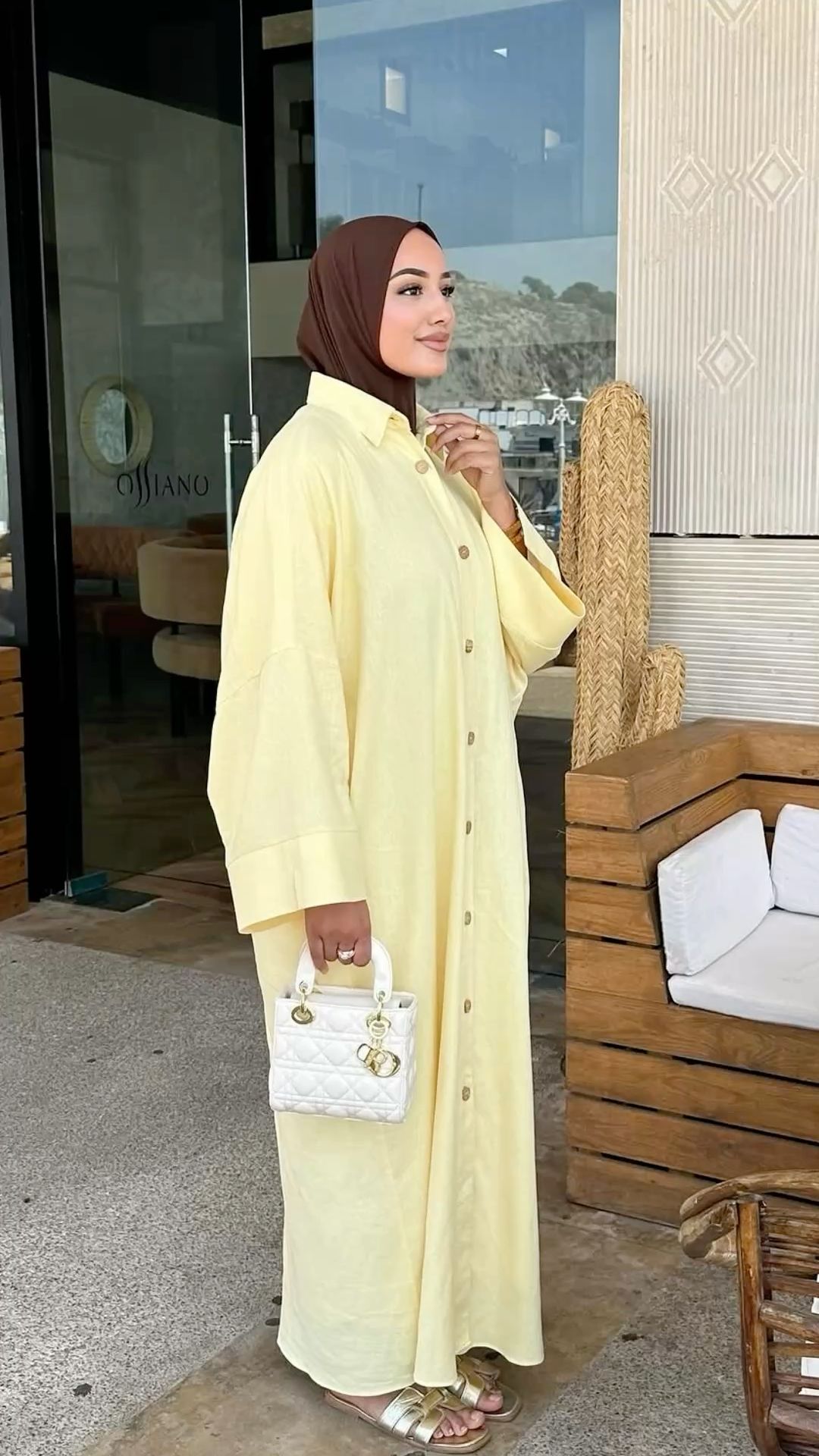 ROBE LANA