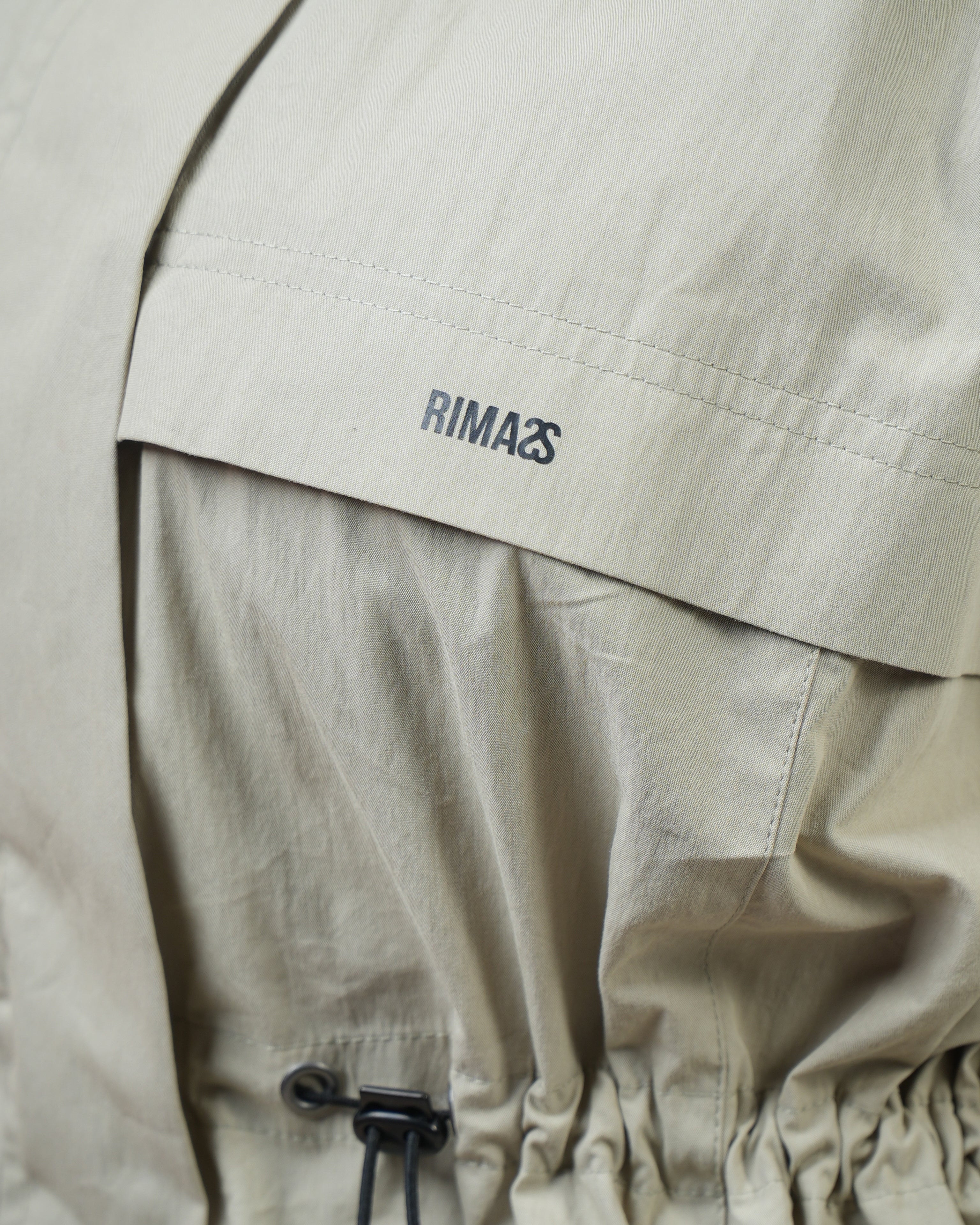 PARKA MELANI