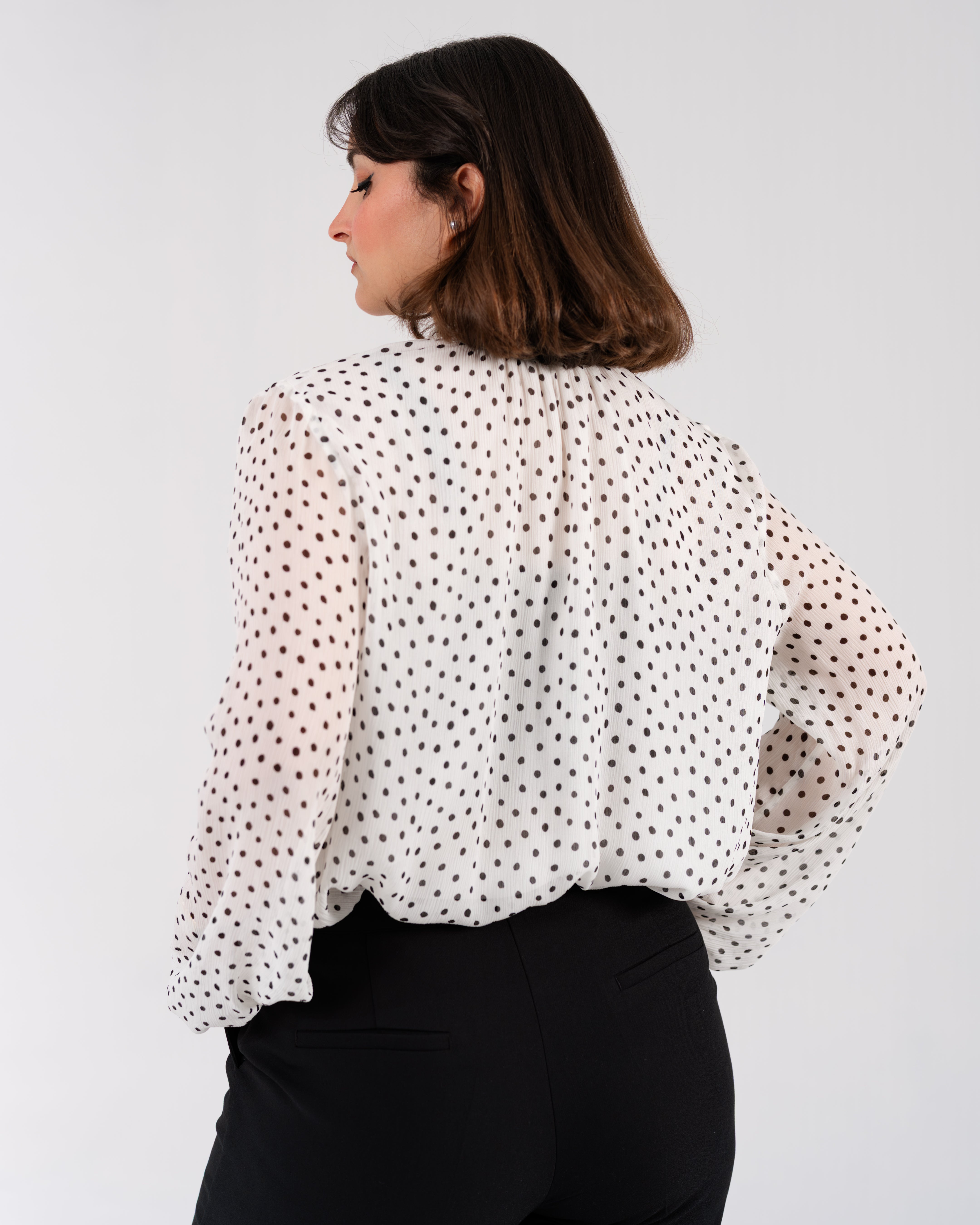 Top Ivory Polka