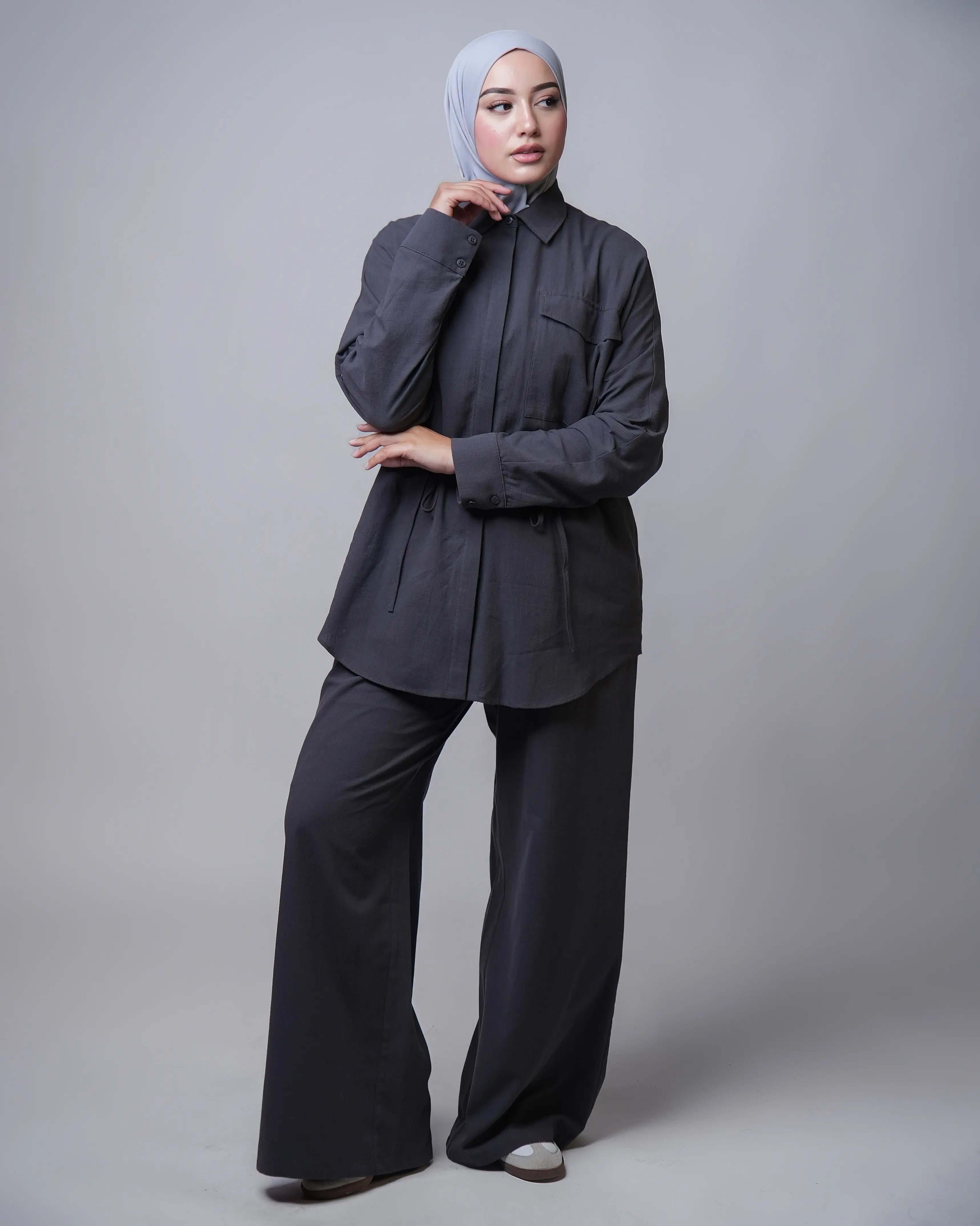 MILA SUIT