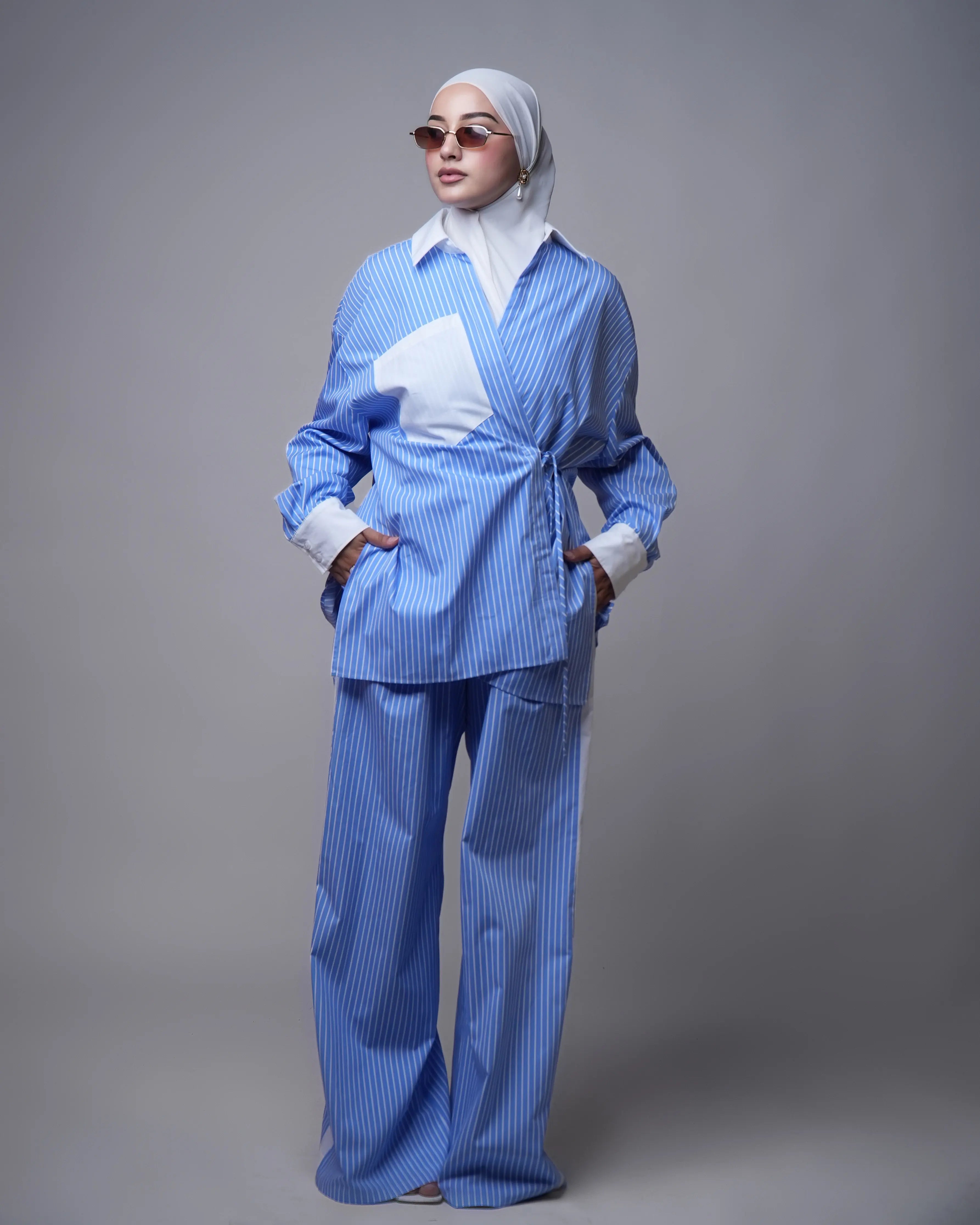 RAYA SUIT