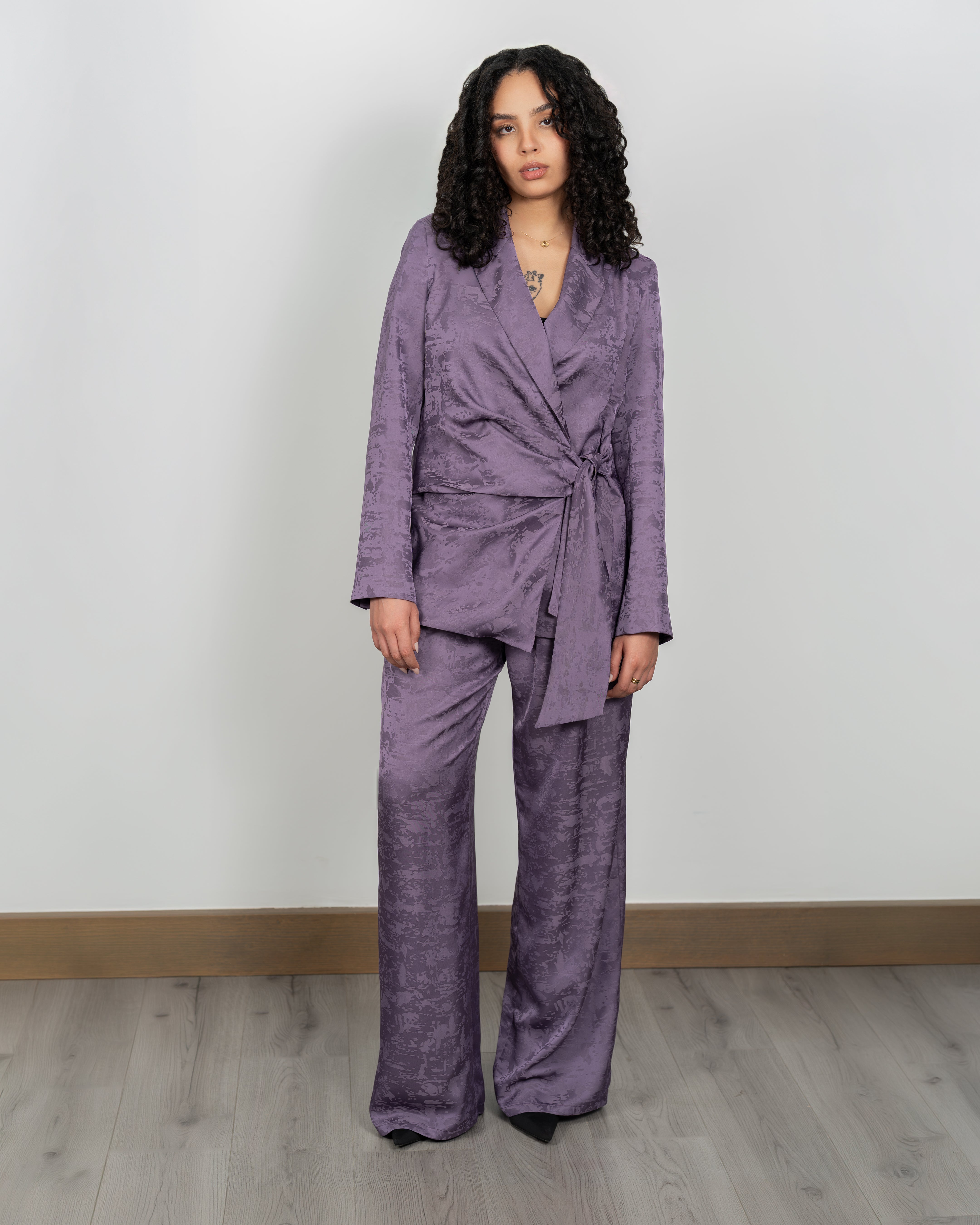 Ensemble Satin Jacquard "Lavender Muse"