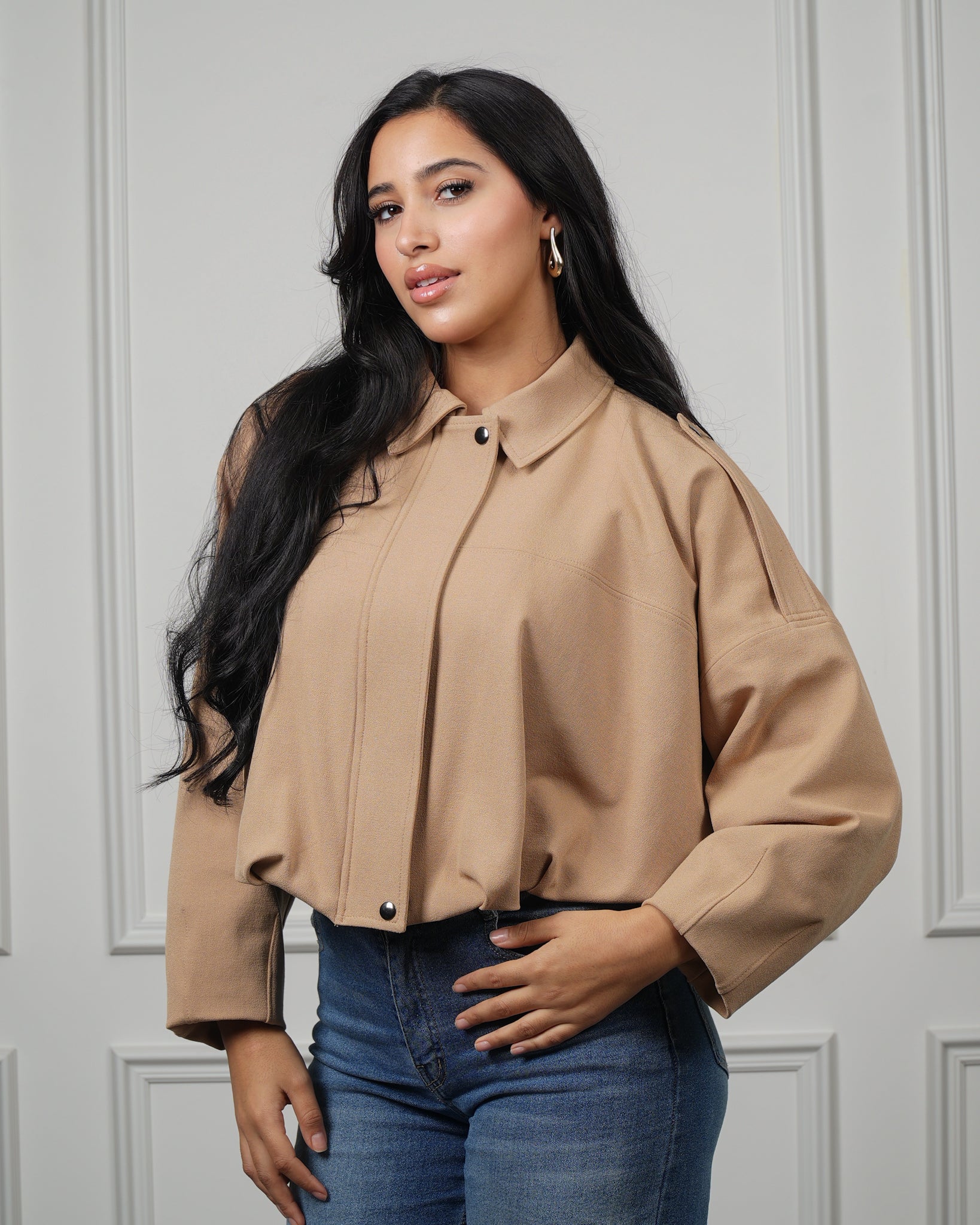 BOMBER CROP BEIGE