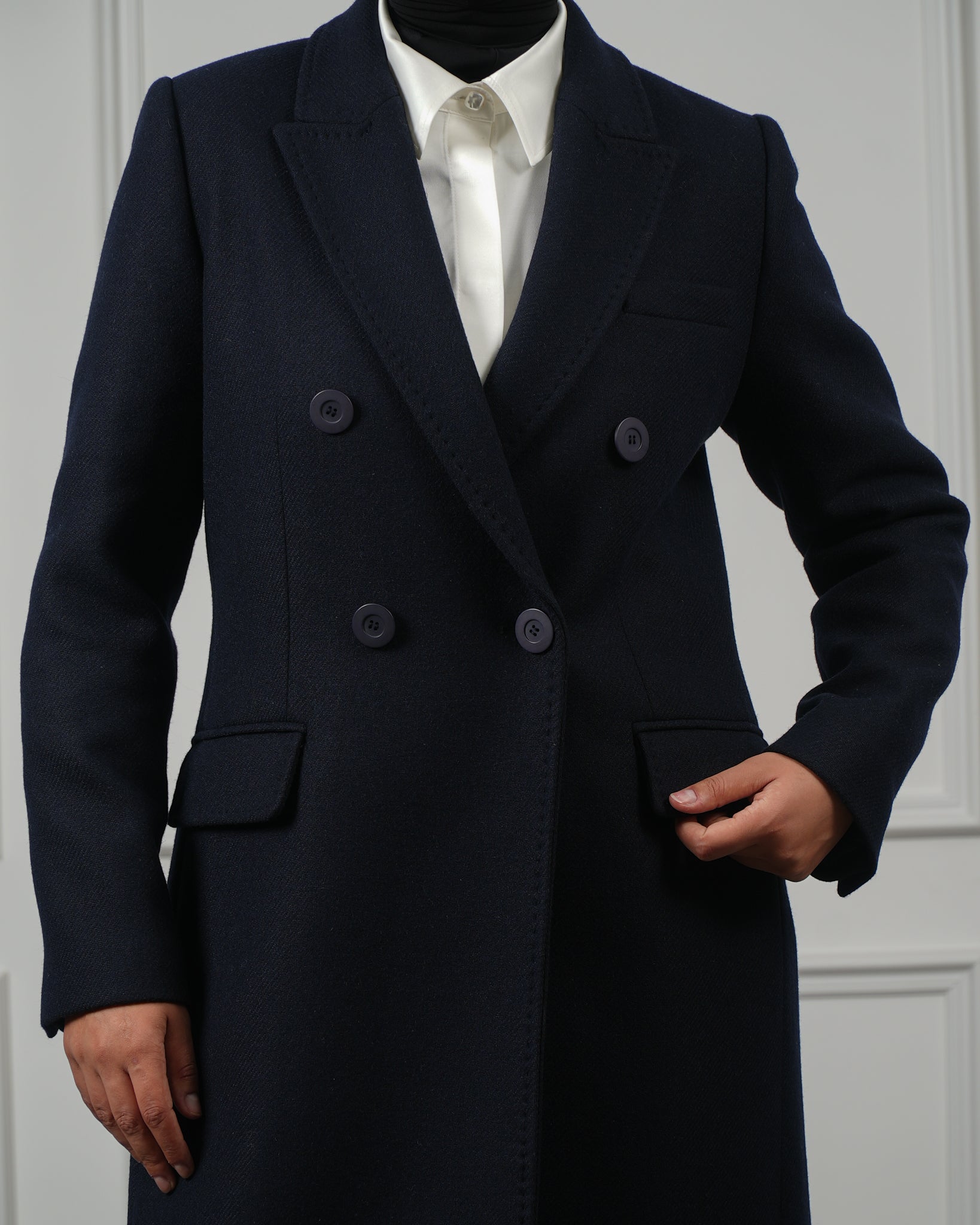 NAVY COAT