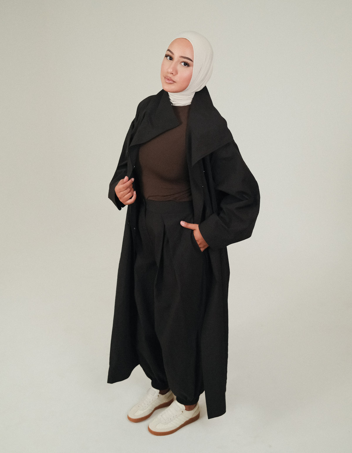 Trench Almera Brown